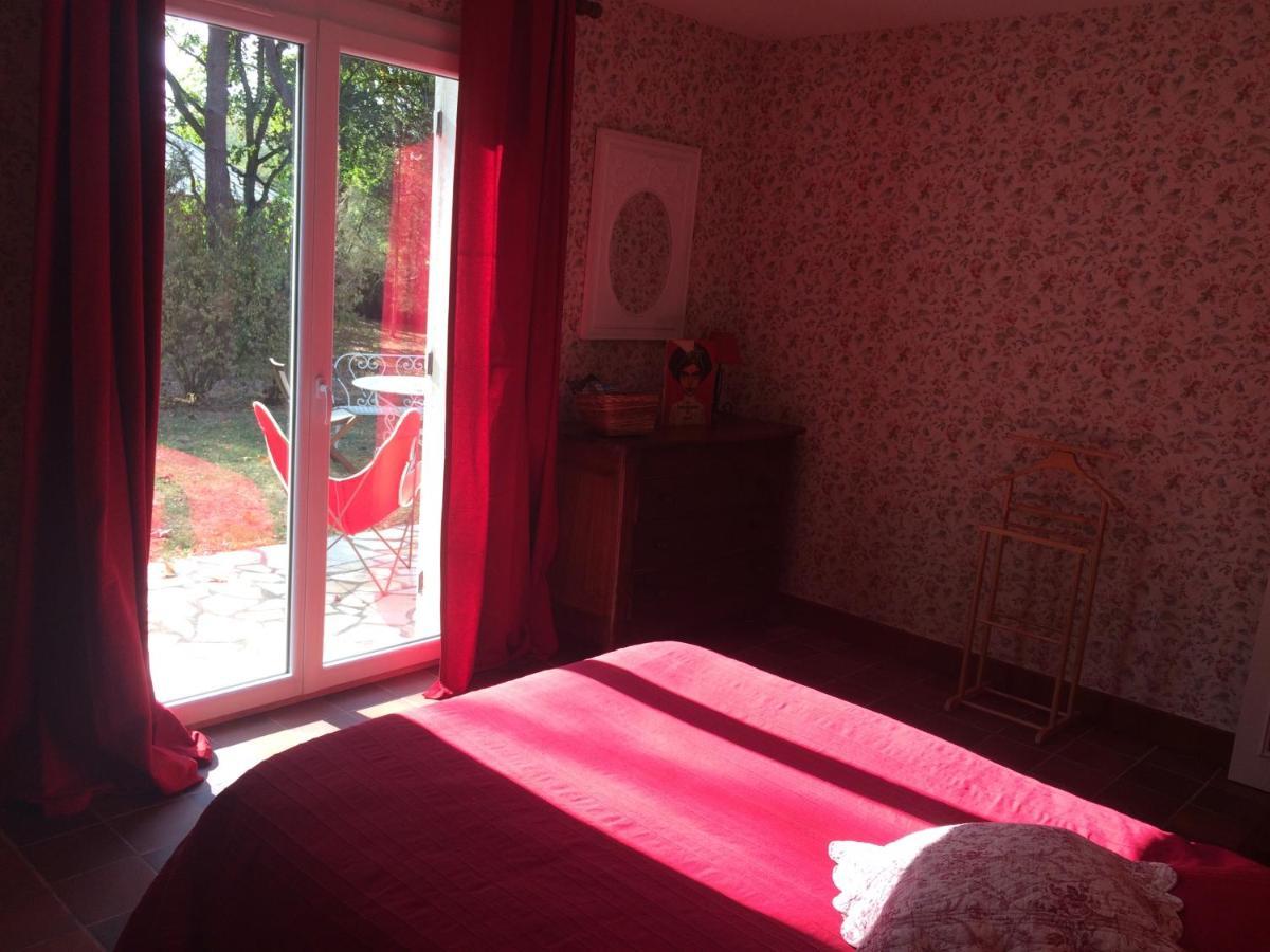 Chambres Au Coeur Du Massif Des Trois Pignons Noisy-sur-Ecole 외부 사진